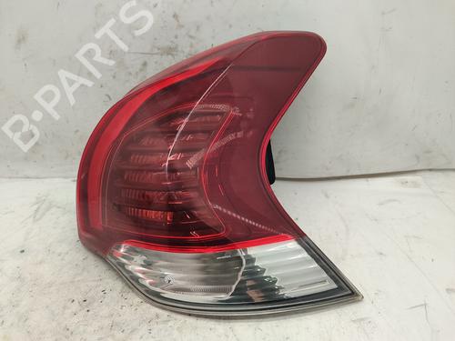 Used Right taillight PEUGEOT 3008 I MPV (0U_) 1.2 (131 hp) 26010090