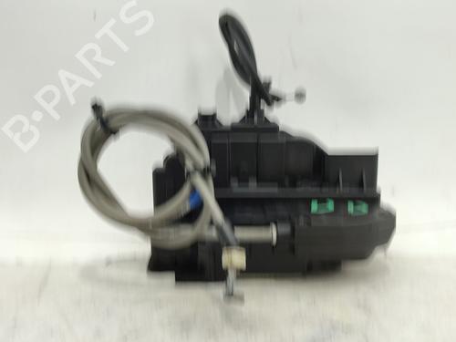 Used Front right lock NISSAN NV200 Van 1.5 dCi 85 (M20, M20N, M20M) (86 hp) 33053904