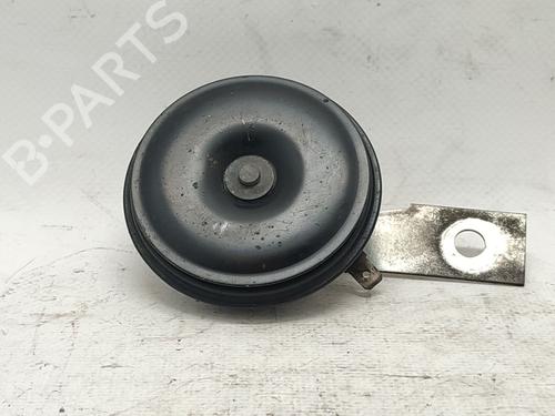 Used Horn MITSUBISHI OUTLANDER II (CW_W) 2.2 DI-D (177 hp) 30055871