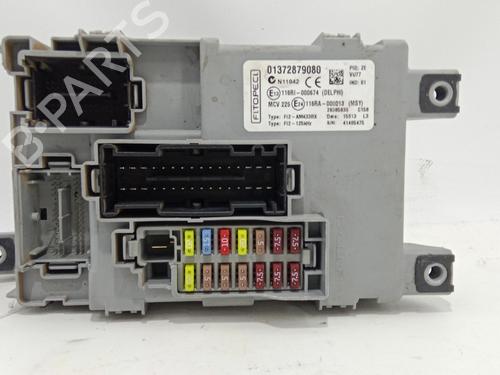 Used Fuse box Fuse box 39407341 39407341