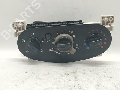 Used Climate control DACIA LOGAN (LS_) 1.2 16V (LS1N, LS02, BS02) (75 hp) 30149882