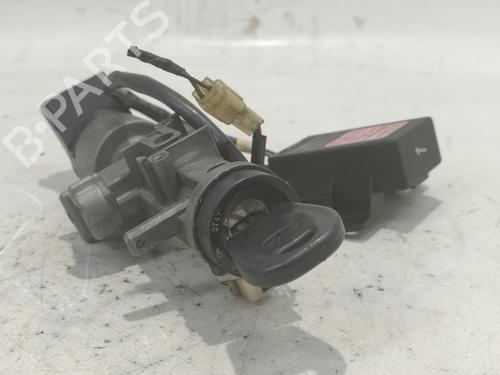 Used Ignition barrel DAEWOO NUBIRA Wagon (J100) [1997-2025]  16967154