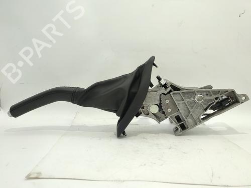 Frein à main VOLVO V40 Hatchback (525) D2 (120 hp) 31707447