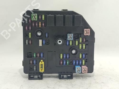 fuse-box-chevrolet-captiva-c100-c140-2006-38048151 main image