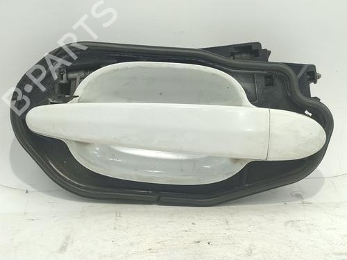 Used Rear left exterior door handle BMW 5 (E60) 520 d (163 hp) 32001144
