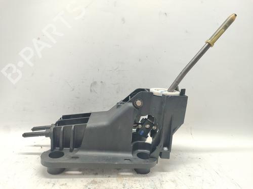 Used Gear lever PEUGEOT 208 I (CA_, CC_) 1.2 VTI 82 (82 hp) 30805492