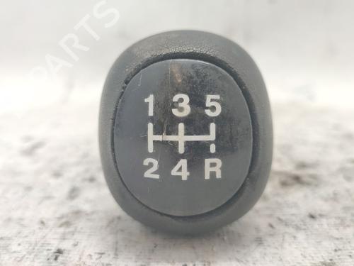 Used Shift knob Shift knob 39079893 39079893