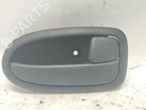 Used Front right interior door handle Front right interior door handle 38775481 38775481