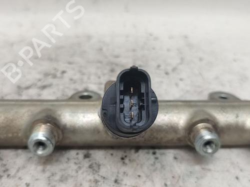 Injection rail FIAT STILO Multi Wagon (192_) 1.9 JTD | BP27673277M98 