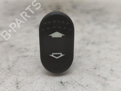 Used Right front window switch FORD FOCUS I Saloon (DFW) [1999-2009]  27863379