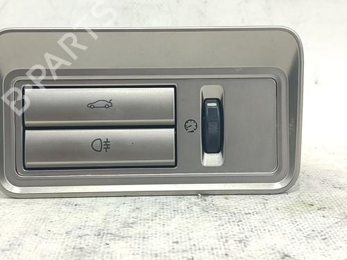 switch-jaguar-xf-i-x250-2008-2009-2010-2011-2012-2013-2014-2015-36037826 main image