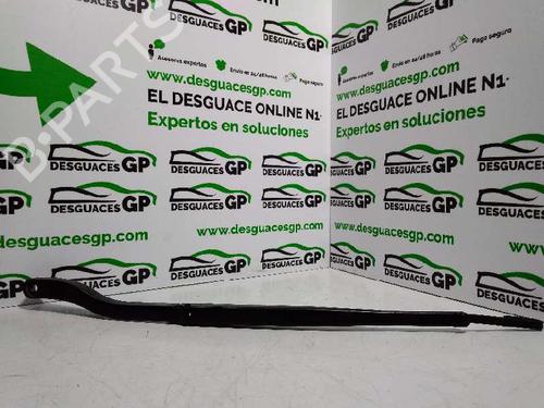 Used Front windshield wiper arm AUDI A8 D2 (4D2, 4D8) 3.3 TDI quattro (224 hp) 7143240