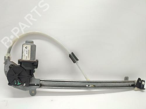 Rudehejsemekanisme venstre bagtil Rudehejsemekanisme venstre bagtil RENAULT LAGUNA II (BG0/1_) 1.9 dCi (BG08, BG0G) (120 hp) 33843896 33843896