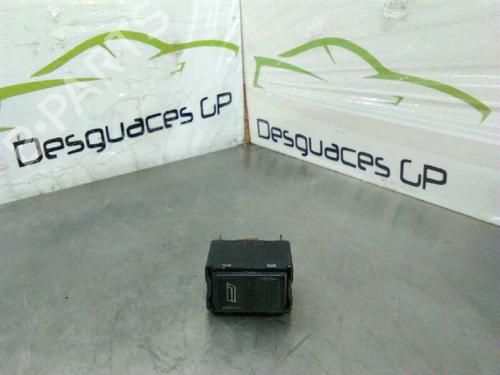 Used Right rear window switch AUDI 100 C3 Saloon (443, 444) [1982-1991]  7127073