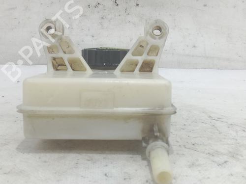 Power steering reservoir PEUGEOT 5008 II (MC_, MJ_, MR_, M4_) 1.6 BlueHDi 115 (MCBHXH, MCBHXW) | BP26884473M117 