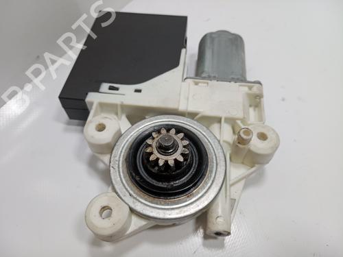 Right front window motor VOLVO V50 (545) 2.0 D | BP13536399E20 