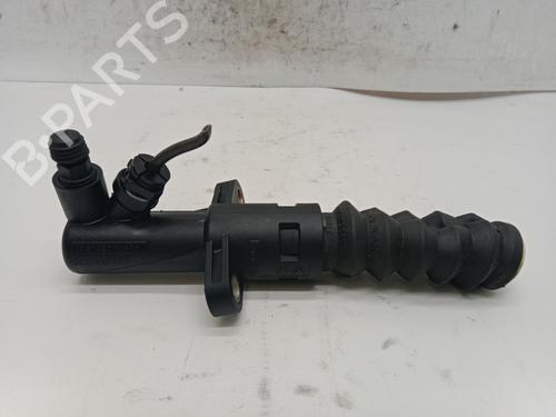 Used Clutch slave cylinder PEUGEOT 307 (3A/C) 2.0 HDi 110 (107 hp) 24940148