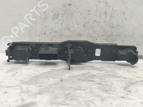 Used Lamp holder NISSAN MICRA III (K12) 1.5 dCi (82 hp) 25253181