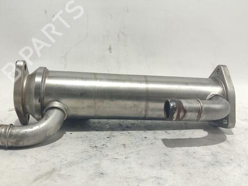 egr-kia-carens-iii-mpv-un-2006-2007-2008-2009-2010-2011-2012-2013-34495050 main image