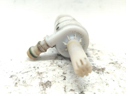 Washer pump MERCEDES-BENZ C-CLASS Coupe (CL203) C 180 Kompressor (203.746) | BP30822393E24