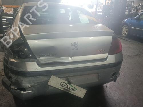 Armrest / Center console PEUGEOT 407 (6D_) 2.0 HDi 135 (6DRHRH, 6DRHRE, 6DRHRG, 6DRHRJ) | BP31130568I20