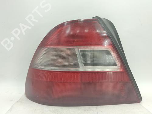 Feu arrière gauche HONDA CIVIC VI Fastback (MA, MB) 1.4 i (MA8, MB2) (90 hp) 32237226