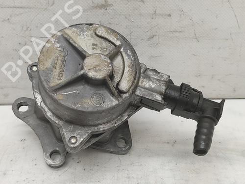 Used Vacuum pump RENAULT MEGANE I Classic (LA0/1_) 1.9 dTi (LA08, LA0N, LA0K) (98 hp) 18089140