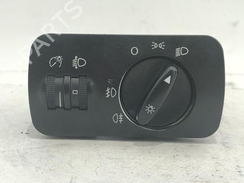 Used Headlight switch SEAT TOLEDO II (1M2) 1.9 TDI (110 hp) 32235479