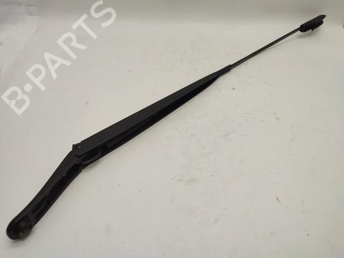 Used Front windshield wiper arm RENAULT LAGUNA III (BT0/1) [2007-2015]  16217531