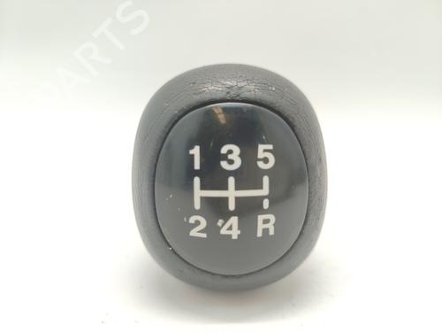 Used Shift knob FORD ESCORT VI Saloon (GAL, AFL) 1.6 i 16V (90 hp) 31130654