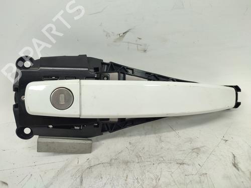 Used Front left exterior door handle OPEL ASTRA J (P10) [2009-2016]  15554985