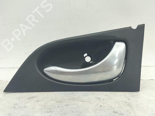 front-right-interior-door-handle-nissan-primera-hatchback-p12-2002-32703384 main image