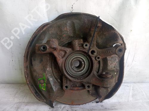 Used Left rear steering knuckle MERCEDES-BENZ C-CLASS (W203) [2000-2007]  7140067