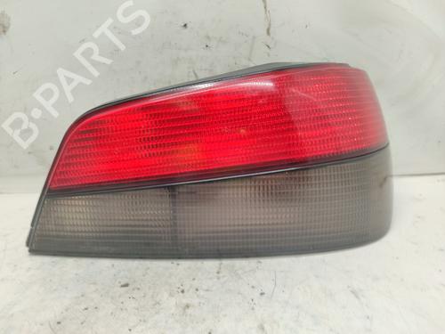 Højre baglygte PEUGEOT 306 Hatchback (7A, 7C, N3, N5) 1.9 DT (90 hp) 23242481