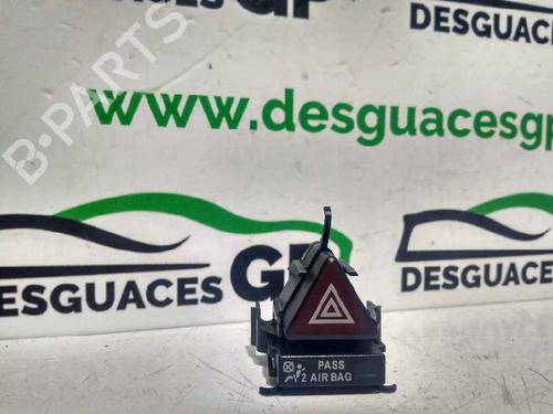 Used Warning switch MERCEDES-BENZ B-CLASS Sports Tourer (W245) [2005-2011]  7147886