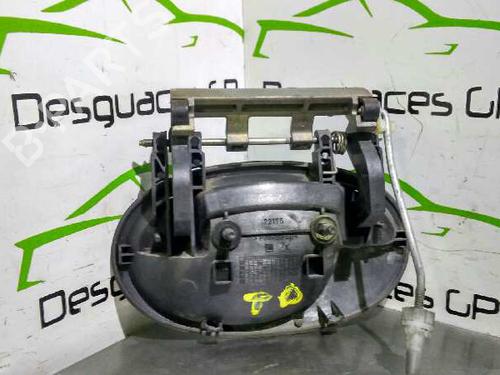 Klamka zewnętrzna drzwi tylnych prawych OPEL CORSA C (X01) 1.2 (F08, F68) | BP7135954C130 