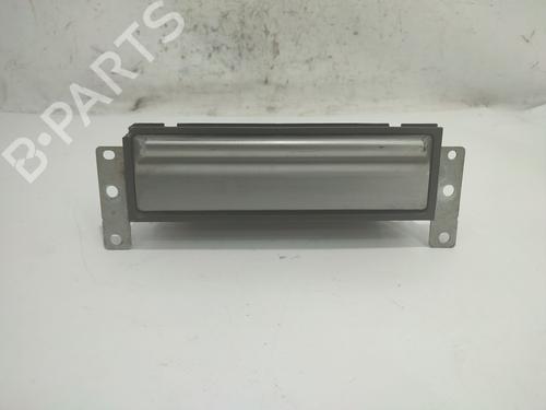 Used Glove box NISSAN X-TRAIL I (T30) 2.2 dCi 4x4 (136 hp) 26175842