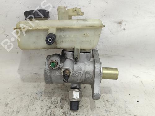 Used Brake master cylinder RENAULT LAGUNA II (BG0/1_) [2001-2007]  18077080