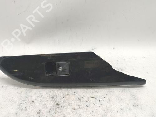 right-rear-window-switch-toyota-hilux-viii-pickup-_n1_-2015-36994715 main image
