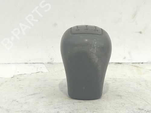 Used Shift knob LAND ROVER FREELANDER I (L314) [1998-2006]  32760275