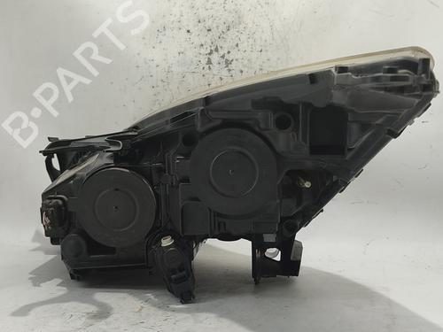Right headlight PEUGEOT 5008 (0U_, 0E_) 1.6 HDi | BP17044697C29 
