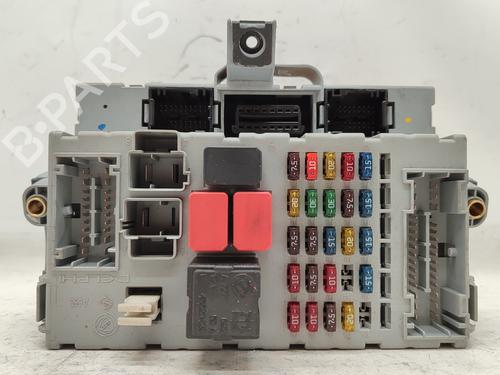 Used Fuse box FIAT DOBLO MPV (119_, 223_) 1.9 JTD (105 hp) 22399424