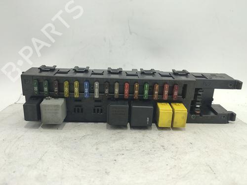 Used Fuse box Fuse box MERCEDES-BENZ CLK (C209) CLK 240 (209.361) (170 hp) 33274836 33274836