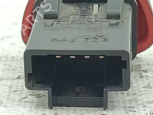 Warnblinkschalter RENAULT CLIO II (BB_, CB_) 1.5 dCi (B/CB07) | BP30832989I22