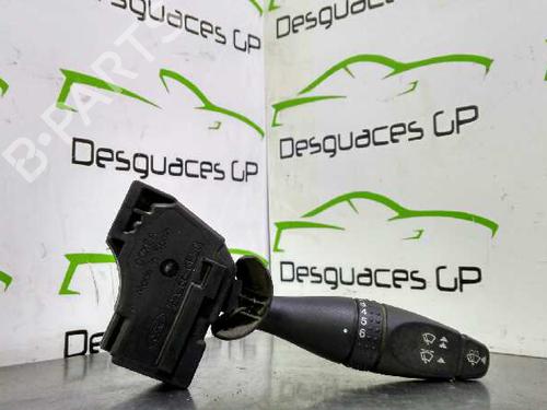 Used Steering column stalk FORD FOCUS I (DAW, DBW) [1998-2009]  7134705