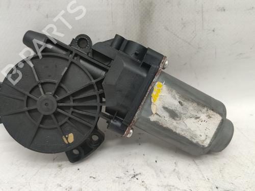 Used Right rear window motor HYUNDAI SONATA V (NF) 2.0 CRDi (140 hp) 26741178