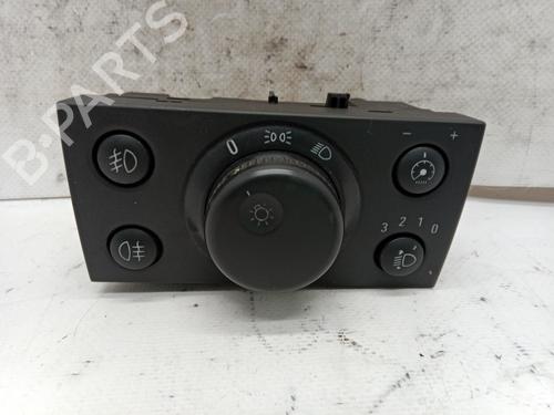 Forlygtekontakt OPEL VECTRA C (Z02) 2.2 DTI 16V (F69) (125 hp) 24916556