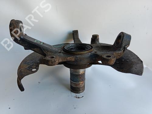 Left front steering knuckle MITSUBISHI PAJERO I Canvas Top (L04_G) 2.5 TD (L044G, L049G) | BP24700590M25