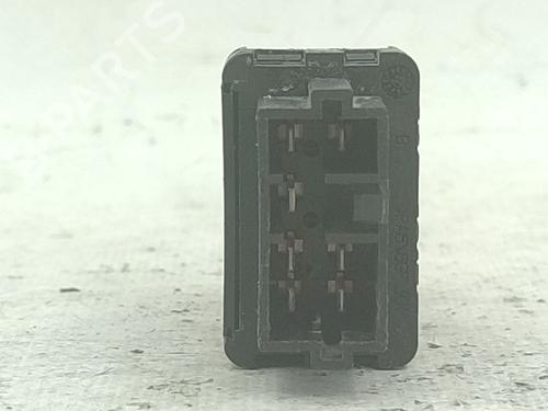 Right front window switch PEUGEOT 406 (8B) 2.0 HDi 110 | BP30832313I26