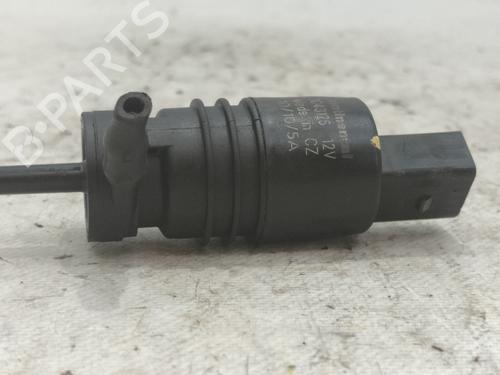 Used Washer pump HONDA CIVIC VIII Hatchback (FN, FK) [2005-2012]  18243593